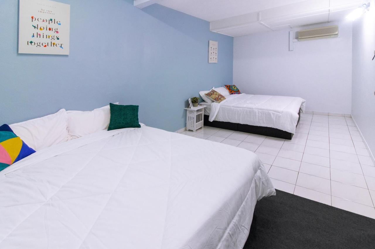 Low Season Promotion! 4B12B Max 19 Pax Party House Ipoh Bagian luar foto